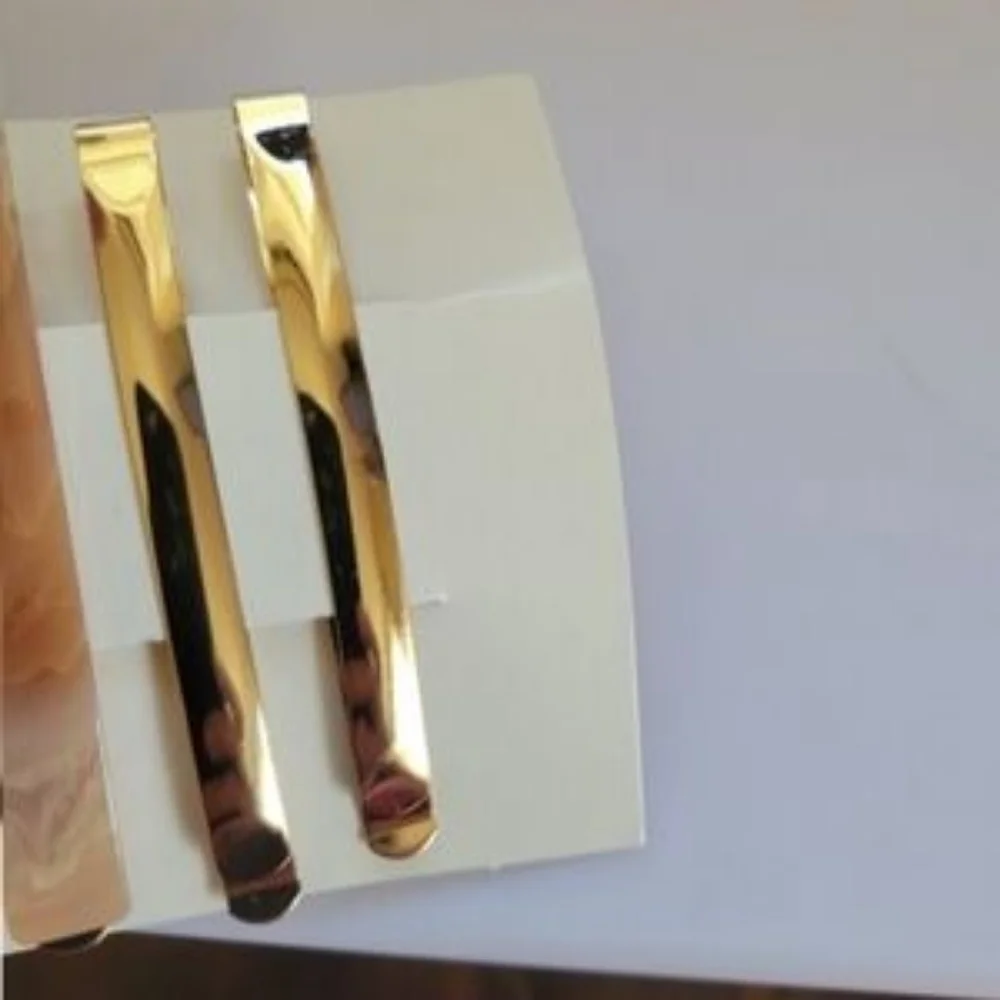 🟢Free With Purchase a new day Women's Gold Tone Hair Clip Set🟢